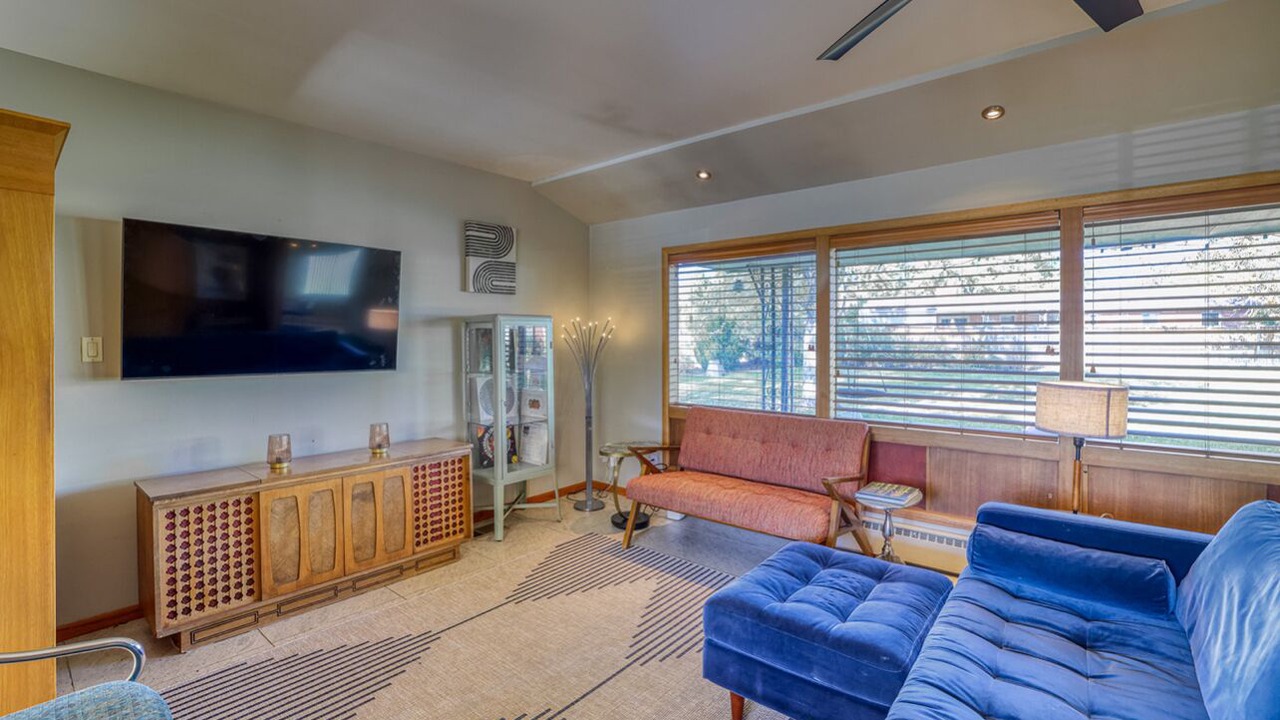 Photo of Livingroom in Bel Aire