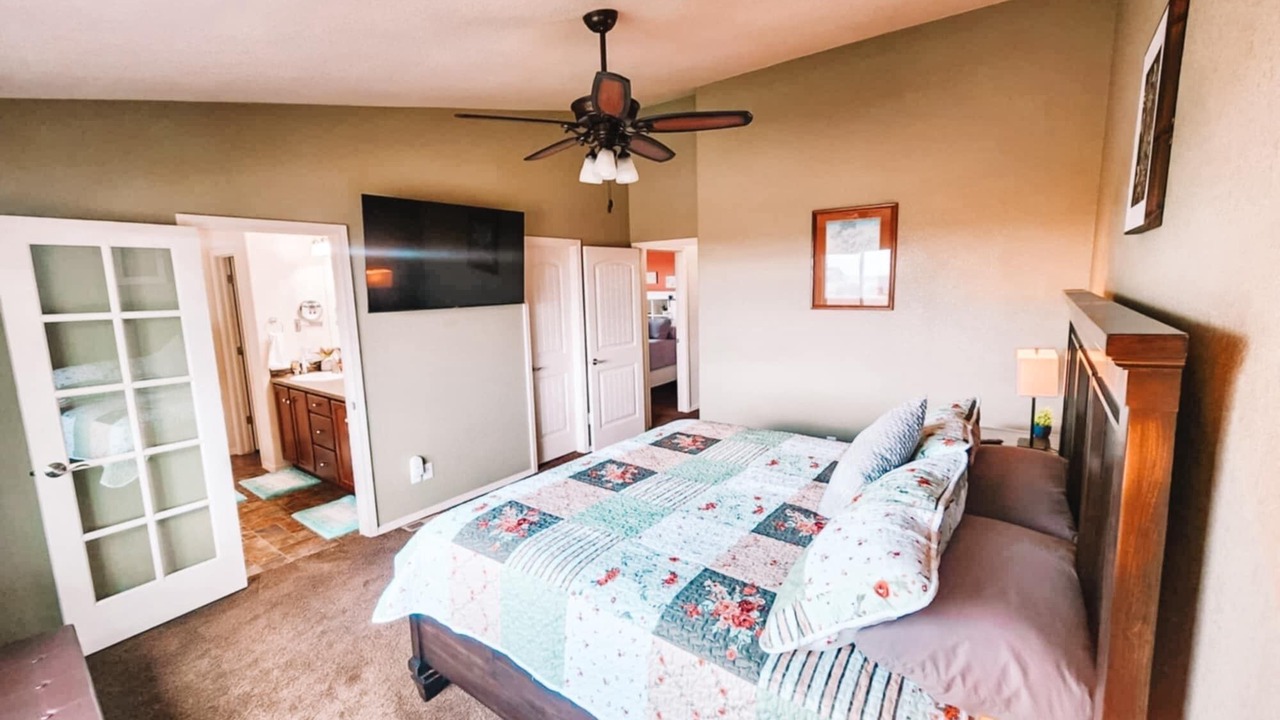 Photo of Bedroom in Elbert