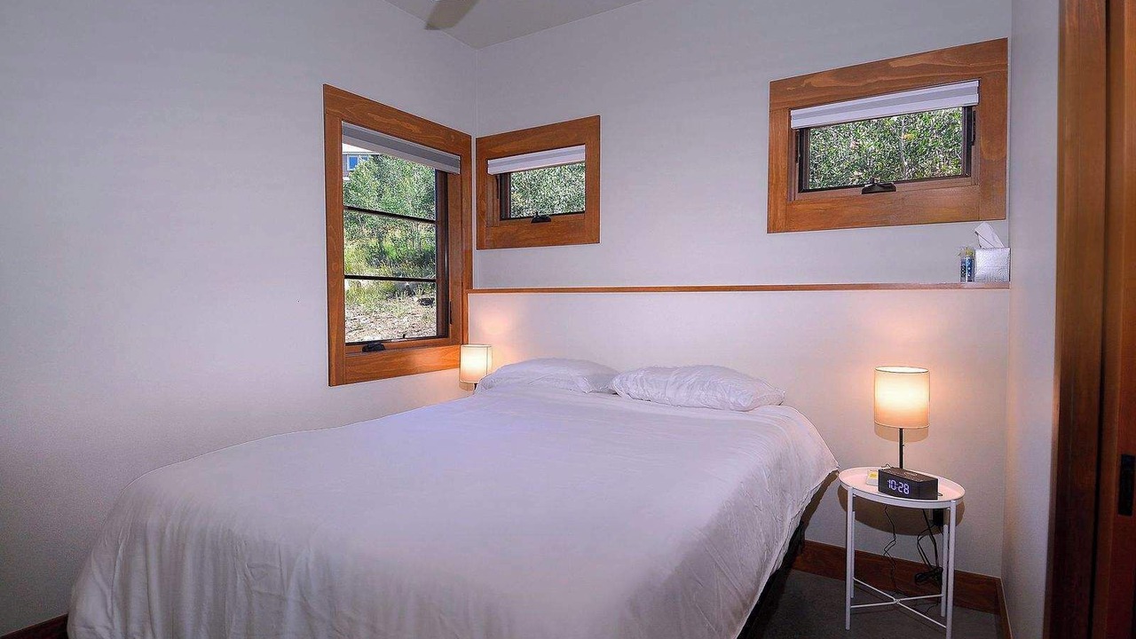 Photo of Bedroom in Crested Butte South