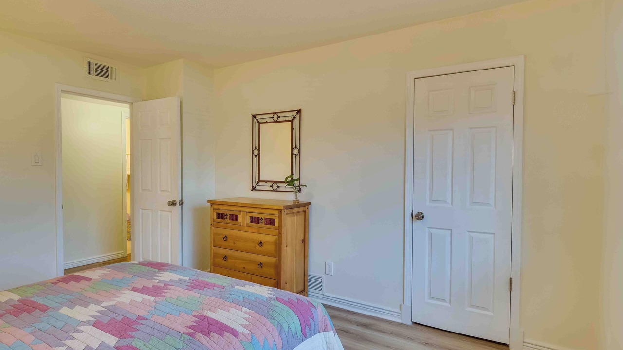 Photo of Bedroom in Jewell Heights - Hoffman Heights