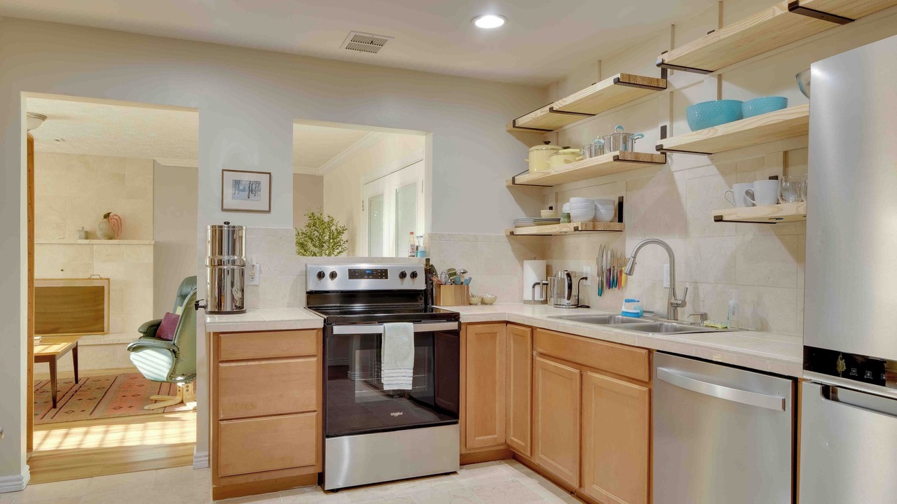 Photo of Kitchen in Jewell Heights - Hoffman Heights