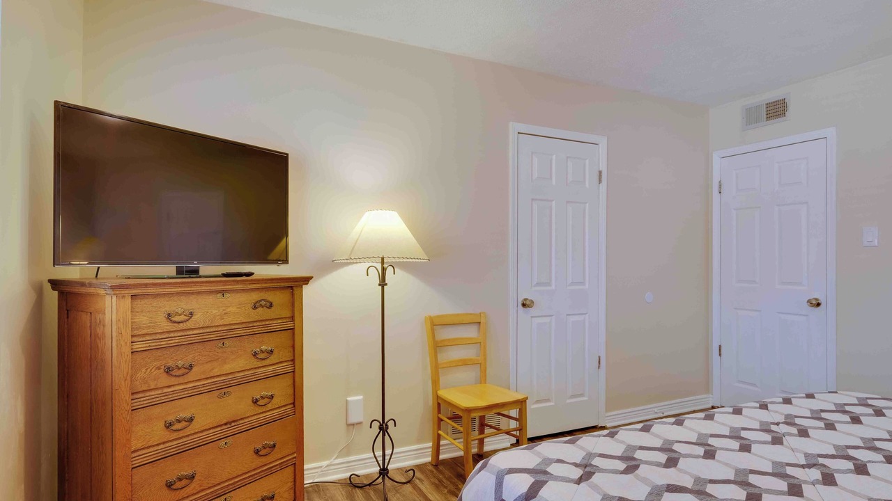 Photo of Bedroom in Jewell Heights - Hoffman Heights