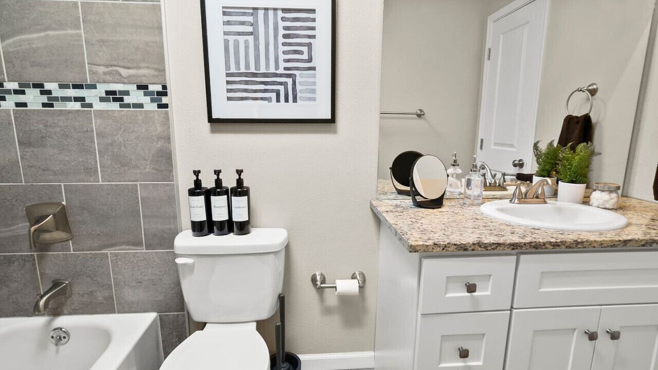 Photo of Bathroom in Monument