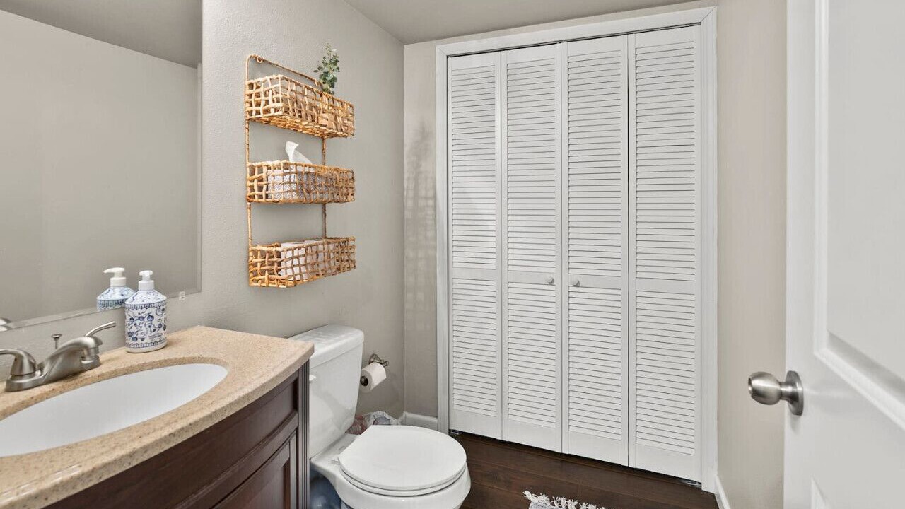 Photo of Bathroom in Monument