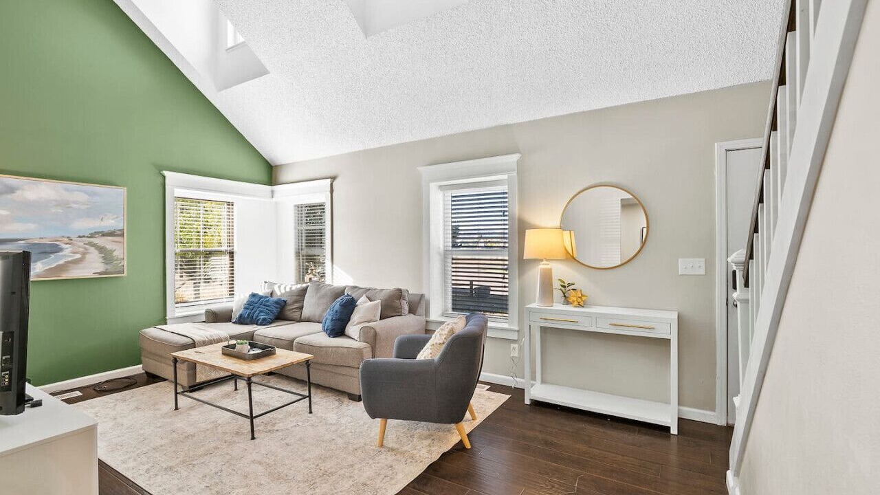 Photo of Livingroom in Monument