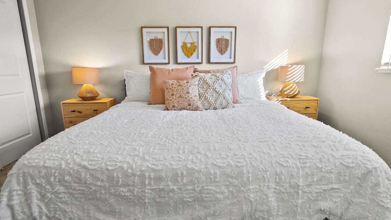 Photo of Bedroom in Monument