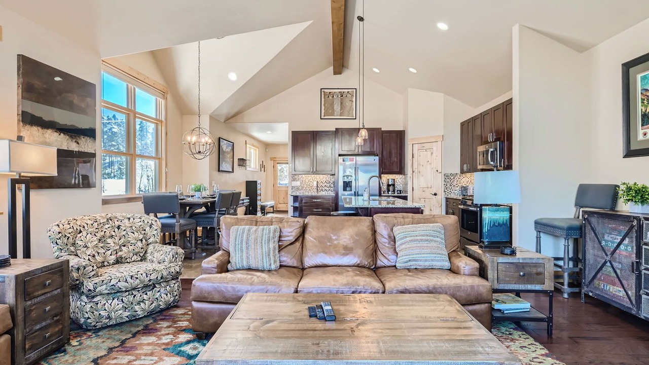 Photo of Livingroom in Warrior's Mark