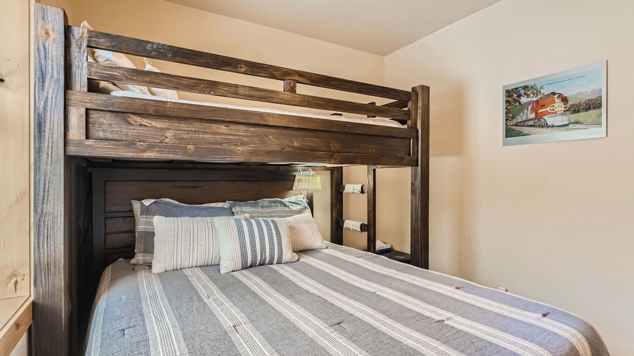 Photo of Bedroom in Warrior's Mark