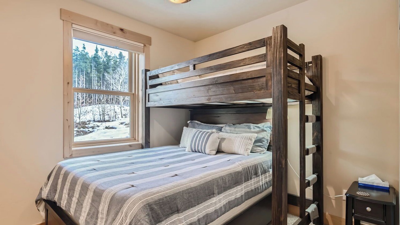 Photo of Bedroom in Warrior's Mark