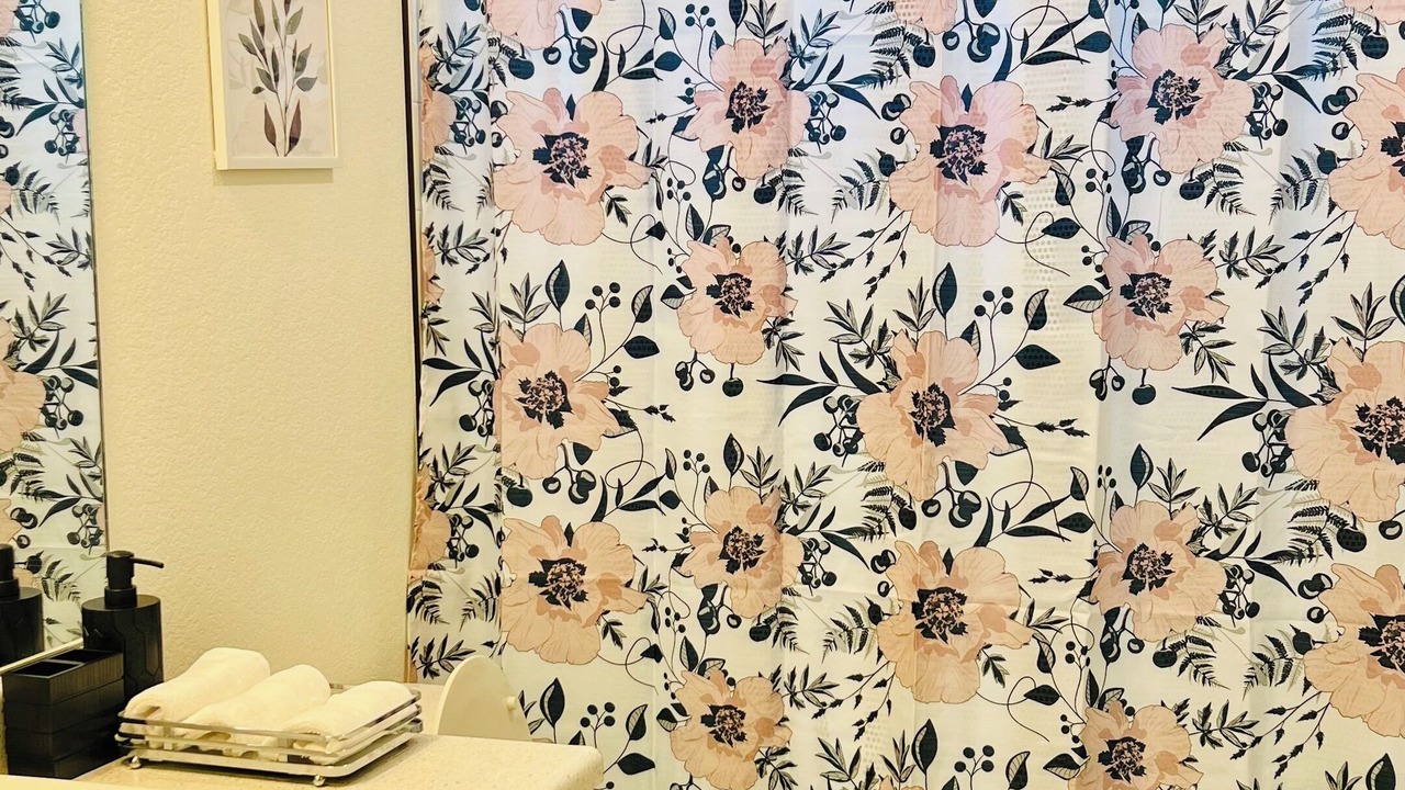 Photo of Bathroom in Aurora