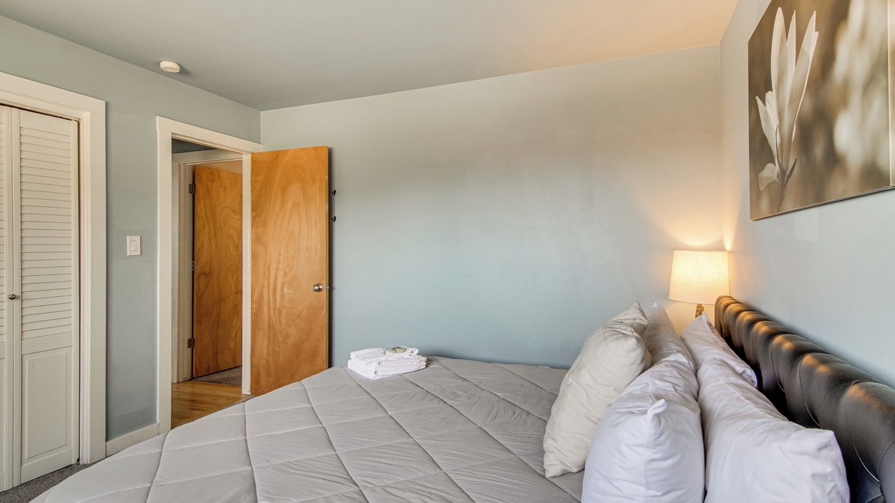 Photo of Bedroom in Skyway