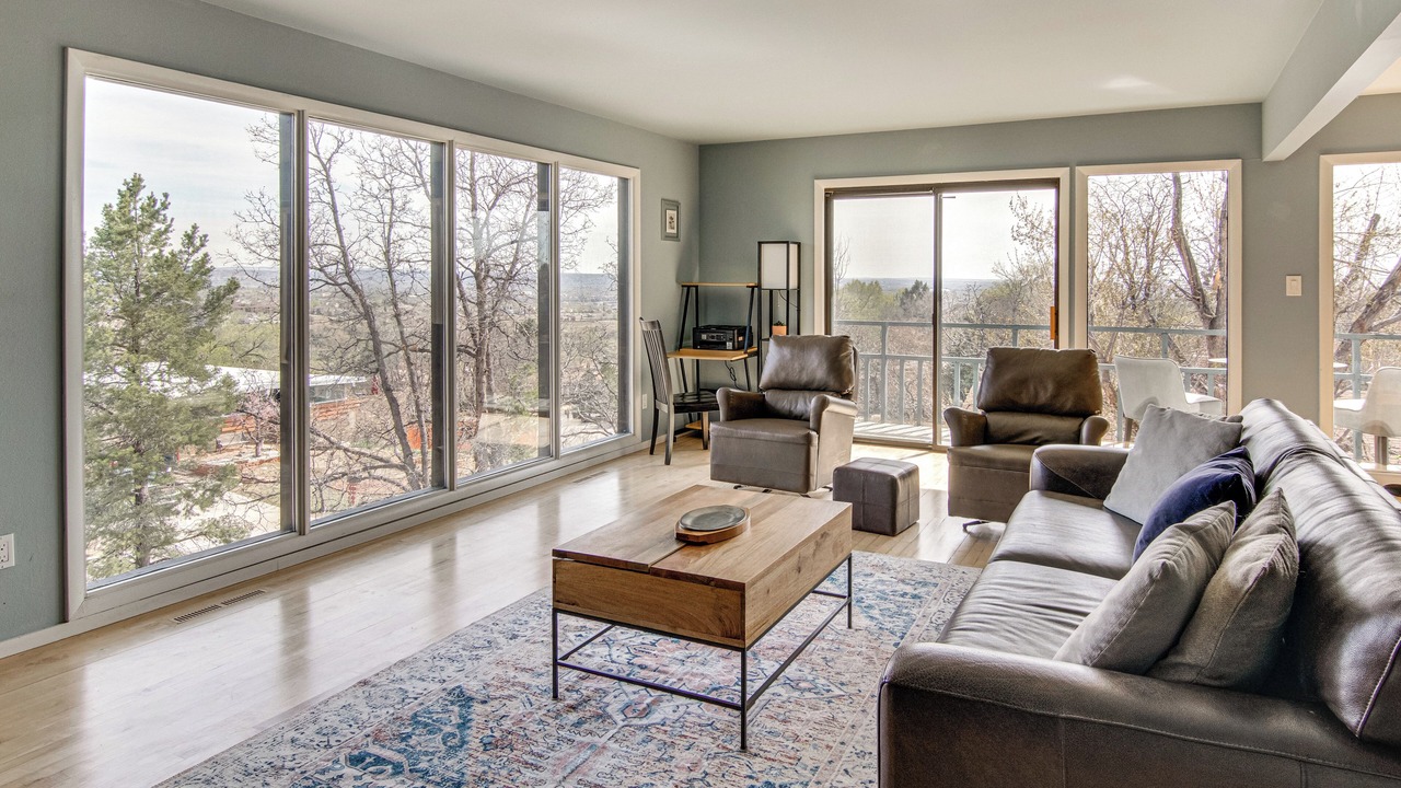 Photo of Bedroom in Skyway