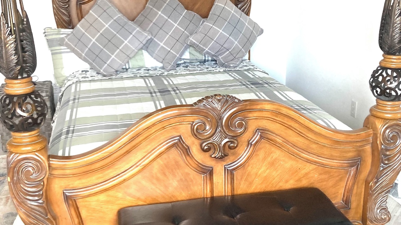 Photo of Bedroom in Aurora