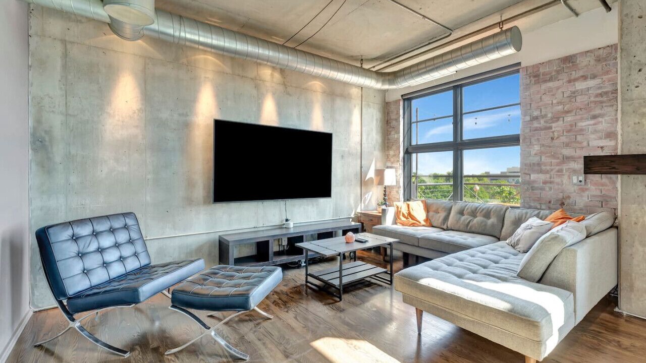 Photo of Livingroom in Five Points