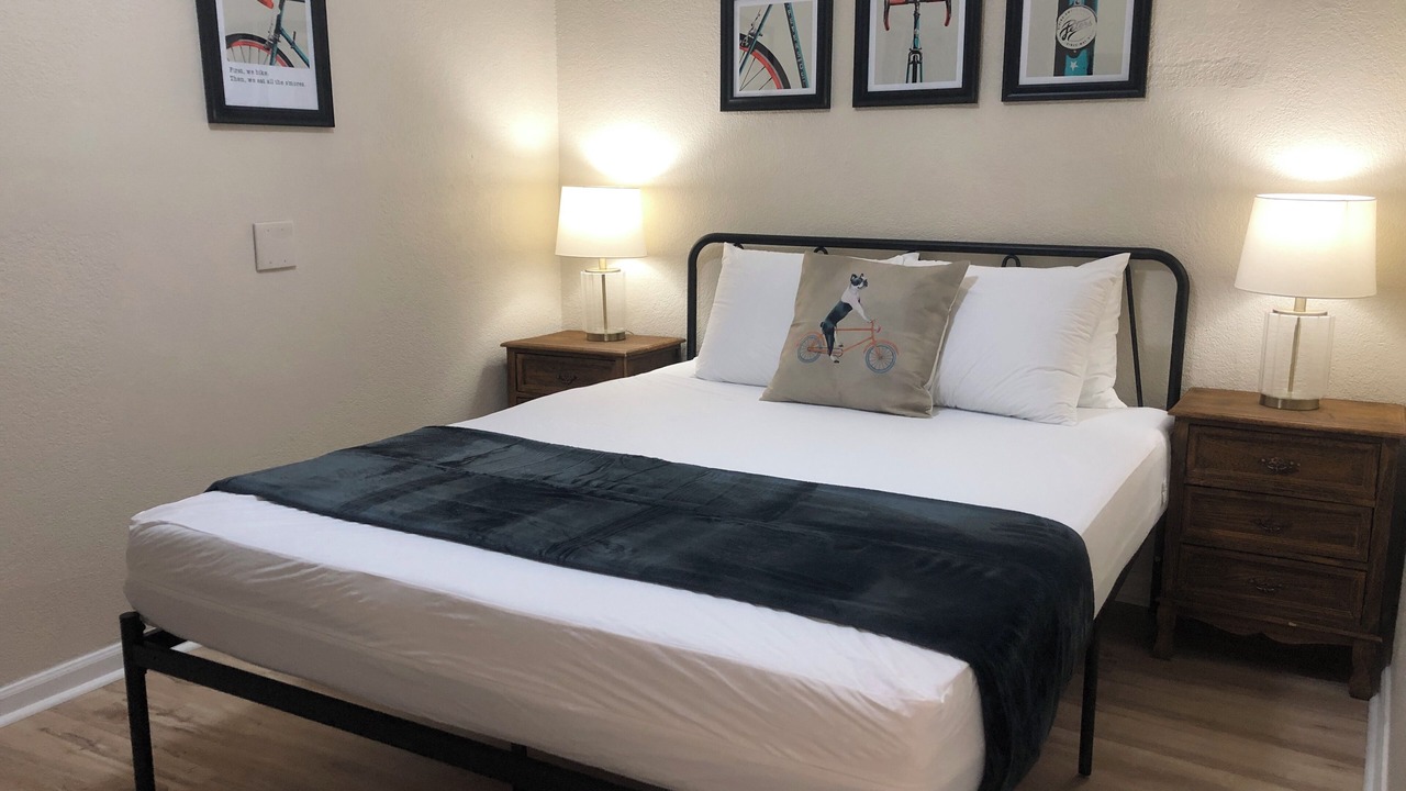 Photo of Bedroom in Central Colorado Springs