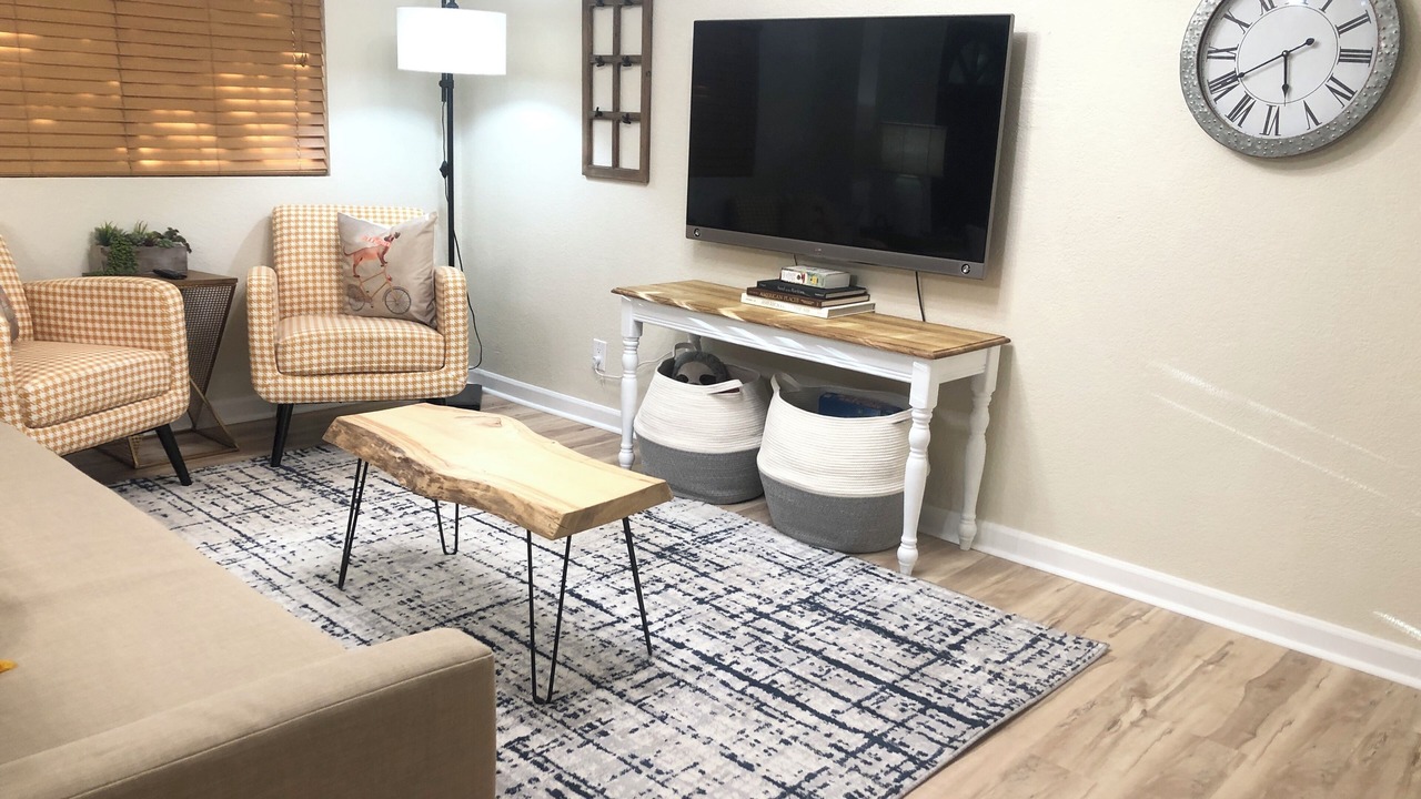 Photo of Livingroom in Central Colorado Springs