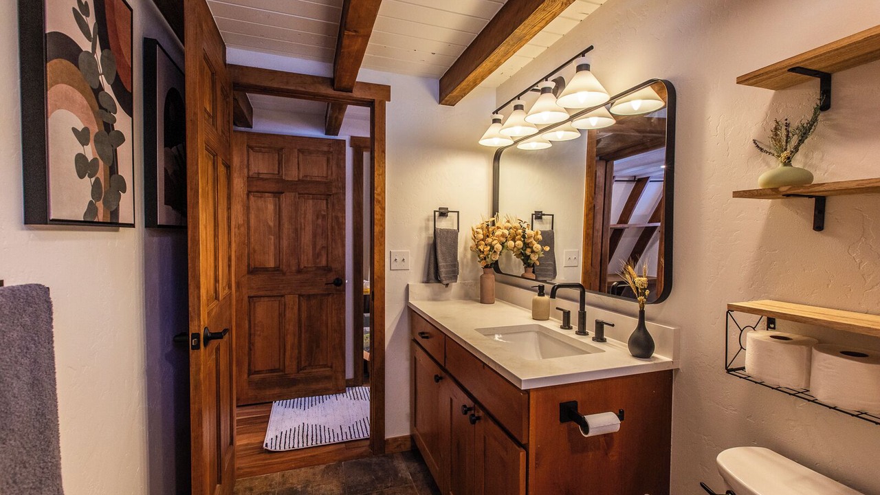 Photo of Bathroom in Blue River