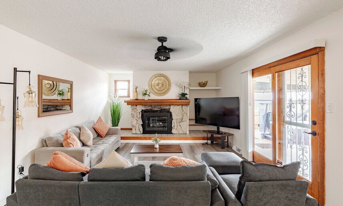 Photo of Livingroom in Denver