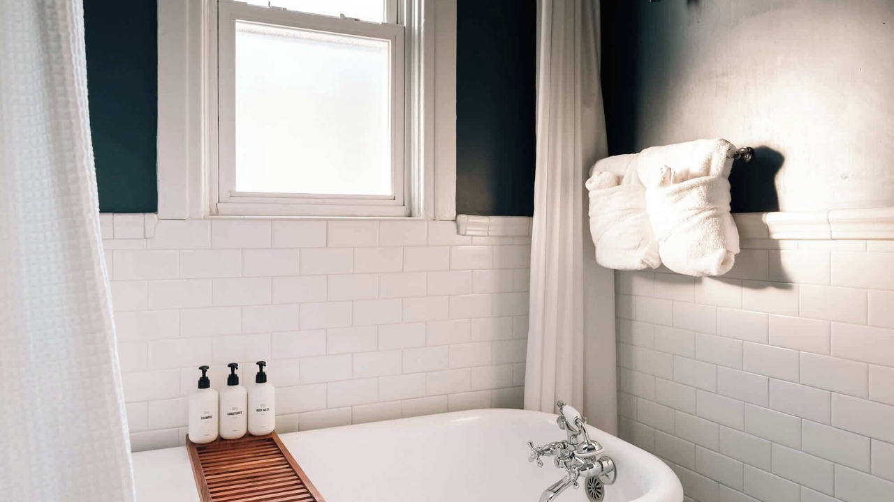 Photo of Bathroom in Cole