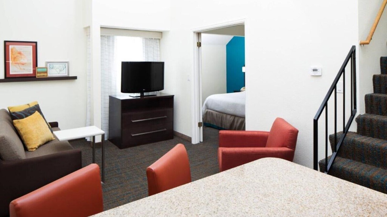Photo of Bedroom in Jefferson Park