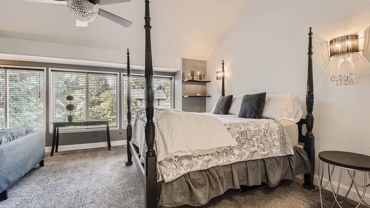Photo of Bedroom in Highlands Ranch