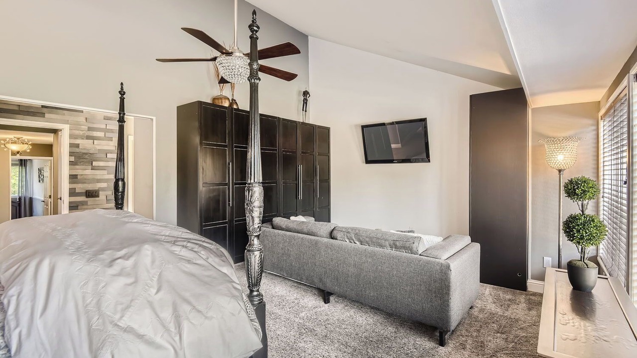 Photo of Bedroom in Highlands Ranch