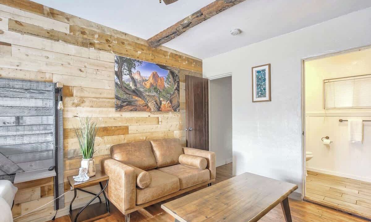 Photo of Livingroom in West Colorado Springs