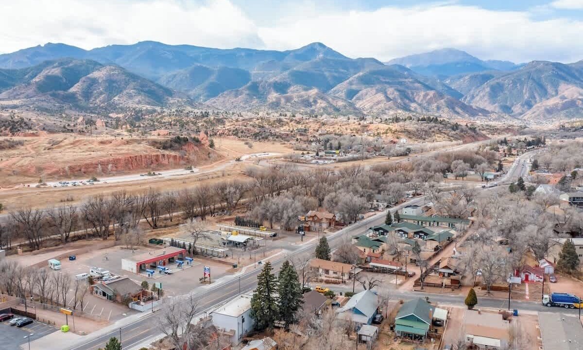 Photo of Outdoor in West Colorado Springs