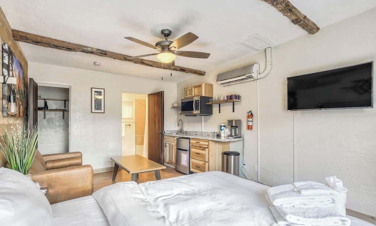 Photo of Bedroom in West Colorado Springs