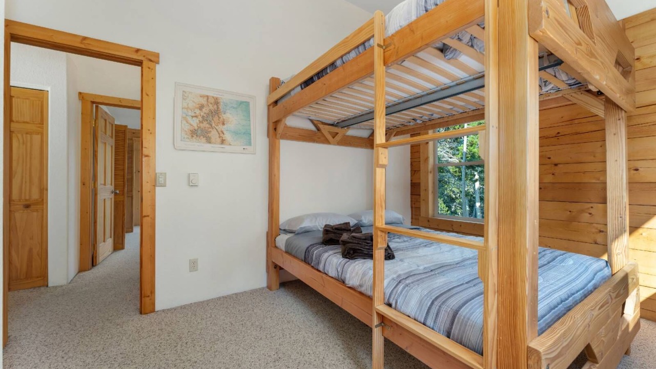 Photo of Bedroom in Saint Mary's