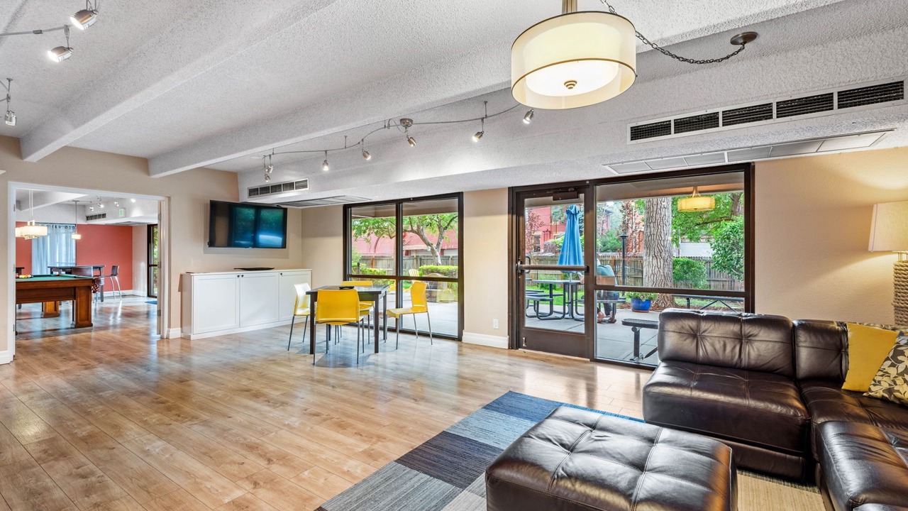 Photo of Livingroom in City Park West