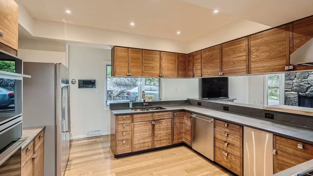 Photo of Kitchen in Wonderland Hills