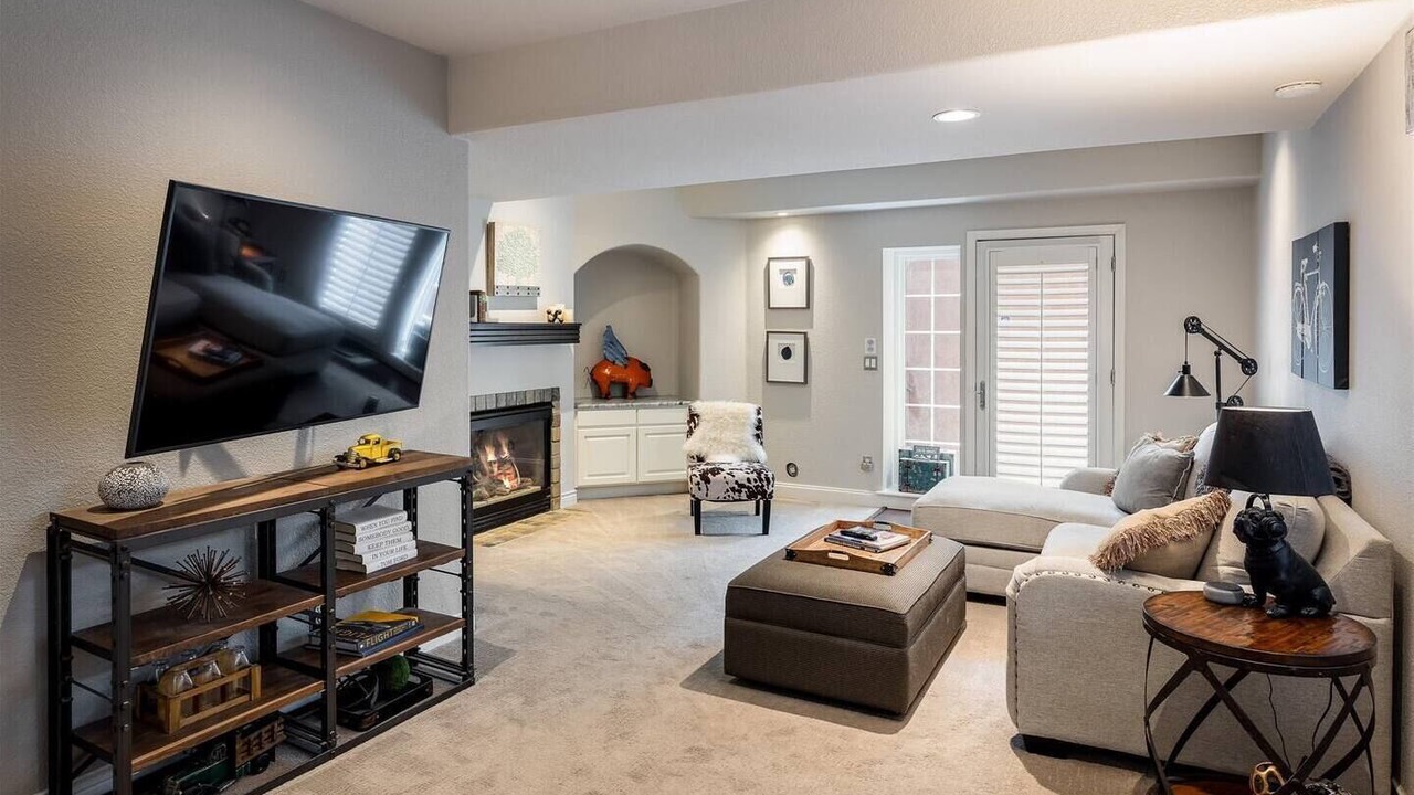 Photo of Livingroom in Longmont