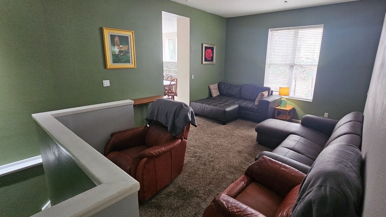 Photo of Livingroom in Baker