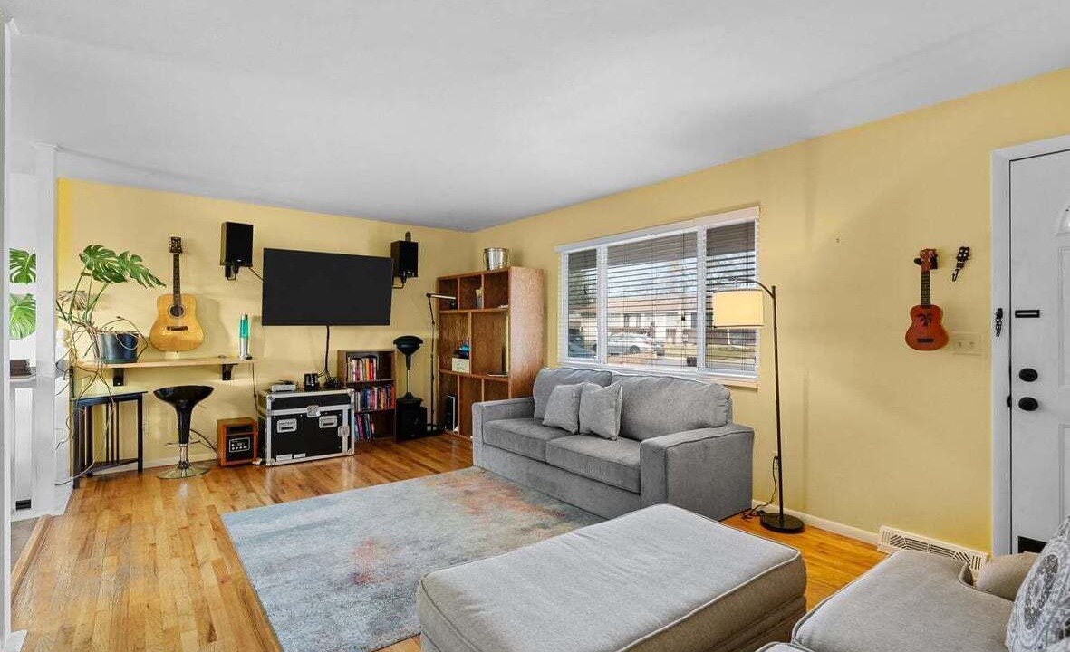 Photo of Livingroom in Westminster