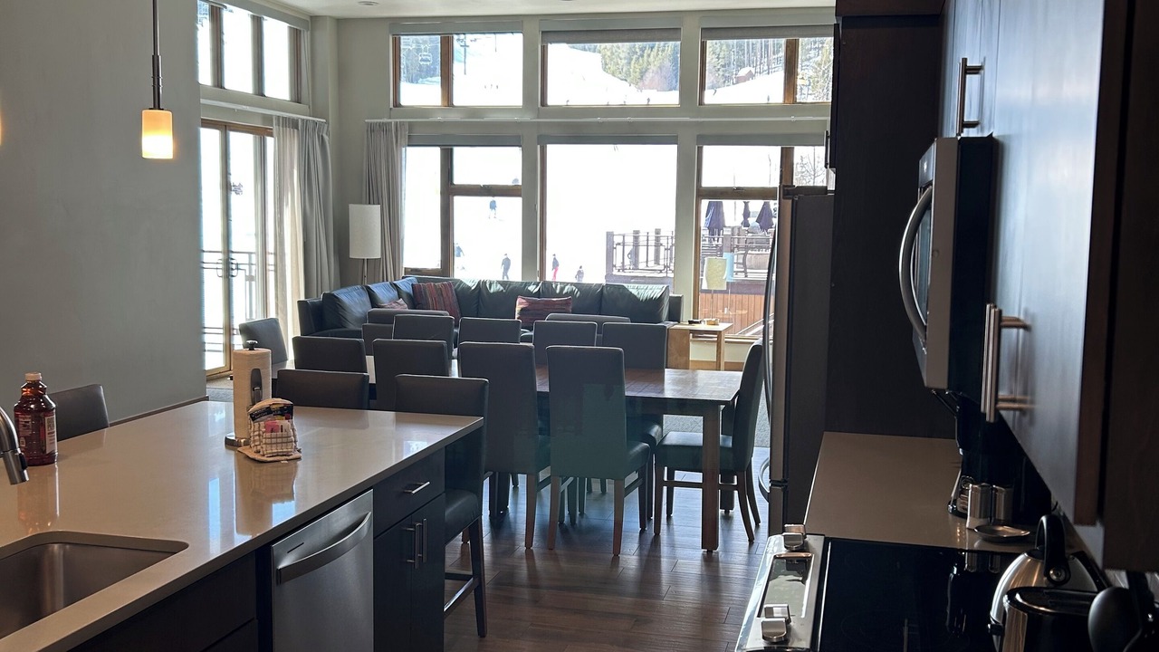 Photo of Kitchen in Peak 8