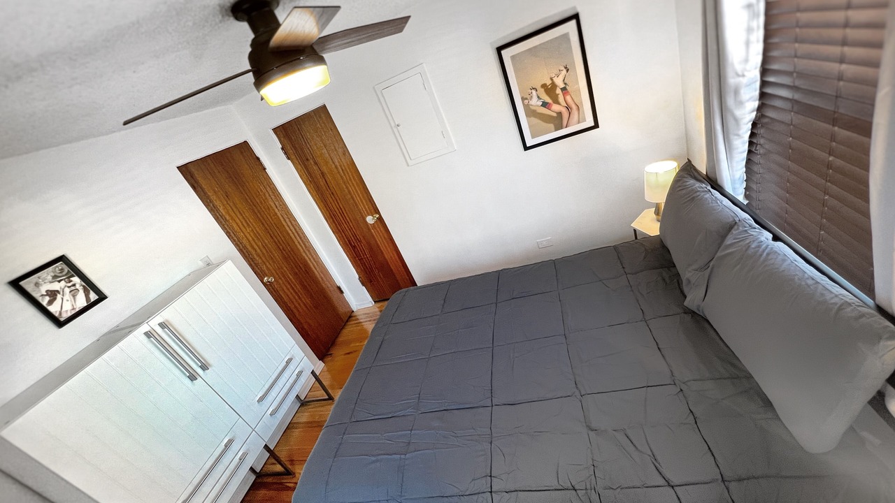 Photo of Bedroom in Villa Park