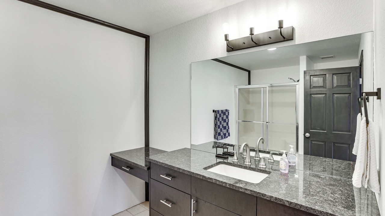 Photo of Bathroom in Cortez