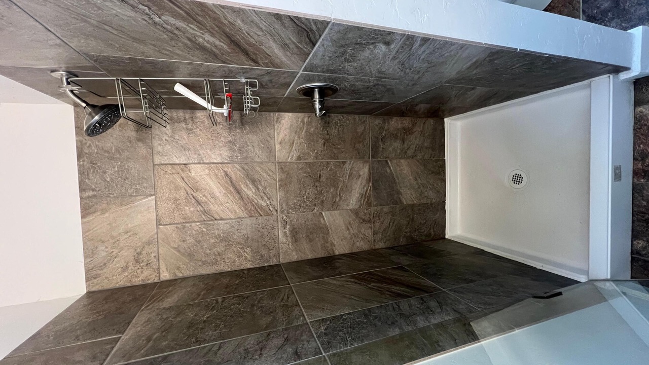 Photo of Bathroom in Lawson