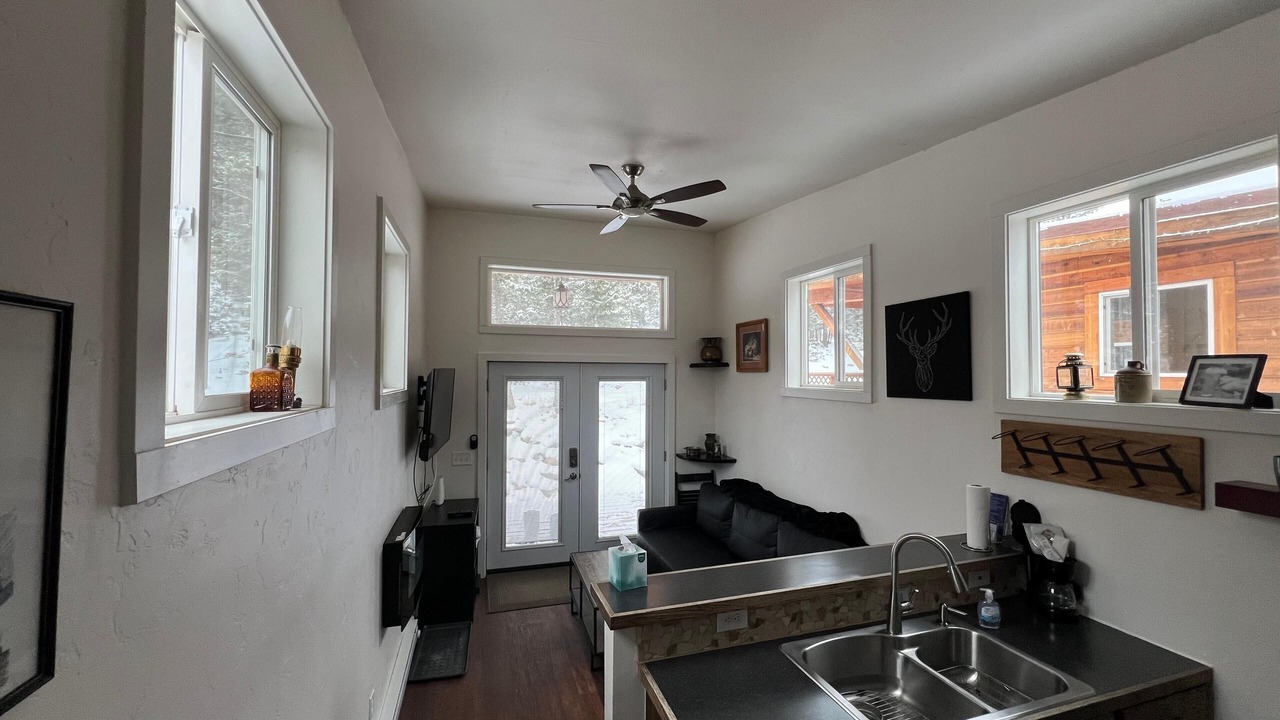Photo of Livingroom in Lawson