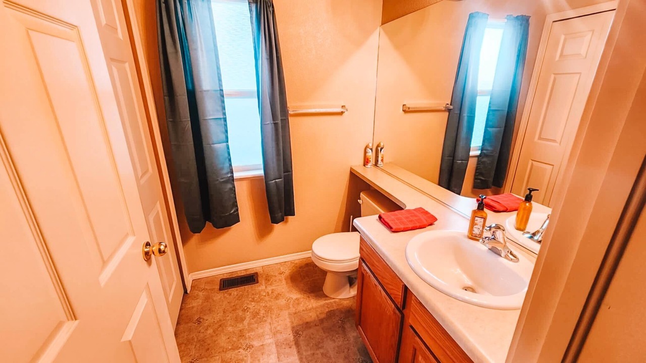 Photo of Bathroom in Fountain