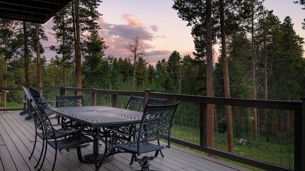 Photo of Outdoor in Sunset Ridge