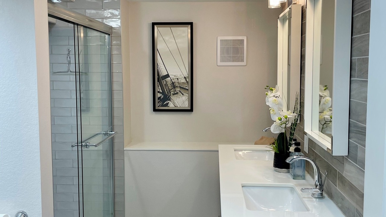 Photo of Bathroom in Washington Park