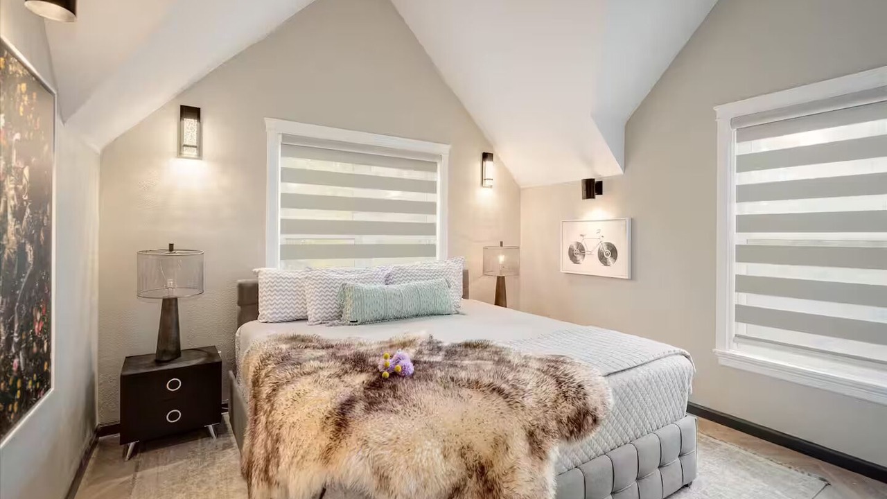 Photo of Bedroom in Central Boulder