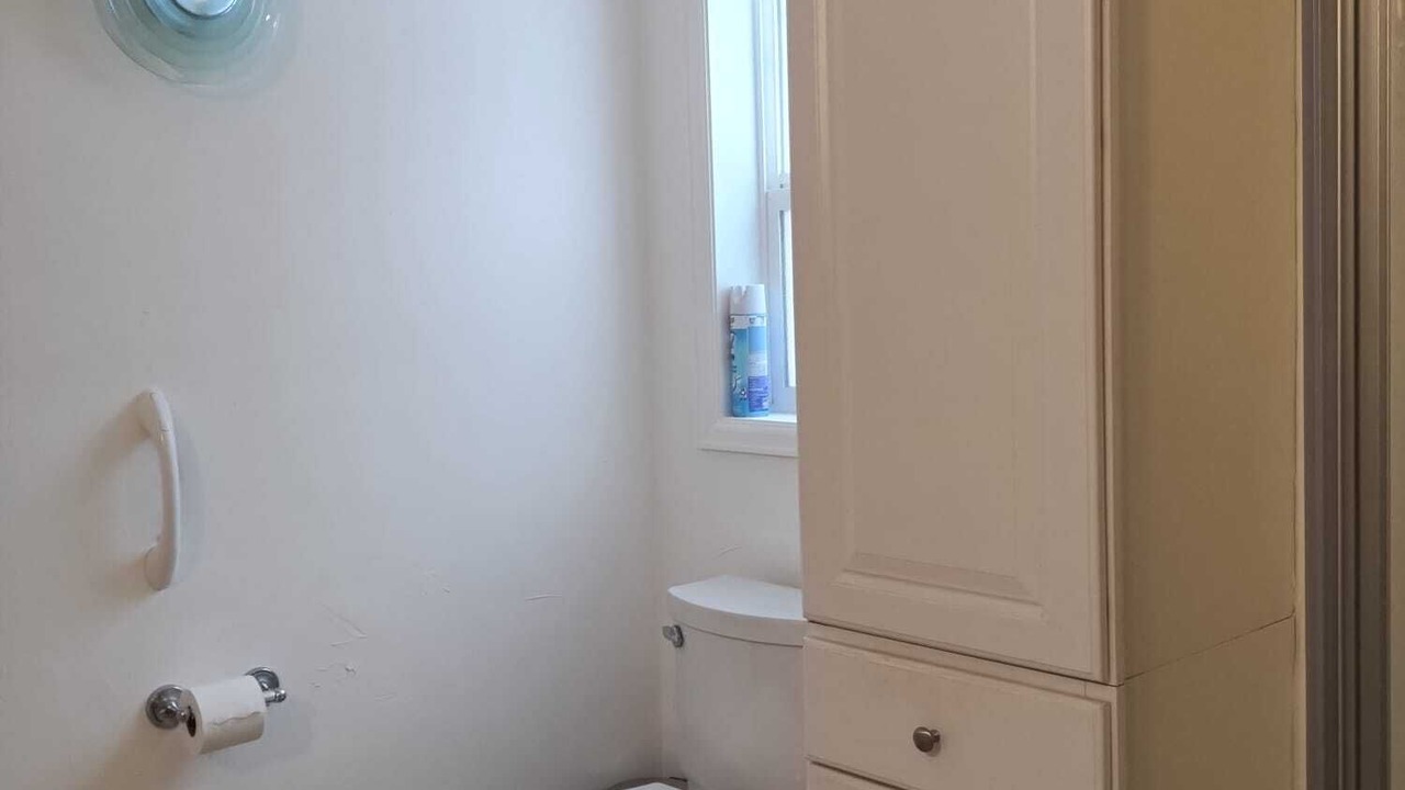 Photo of Bathroom in Carbondale