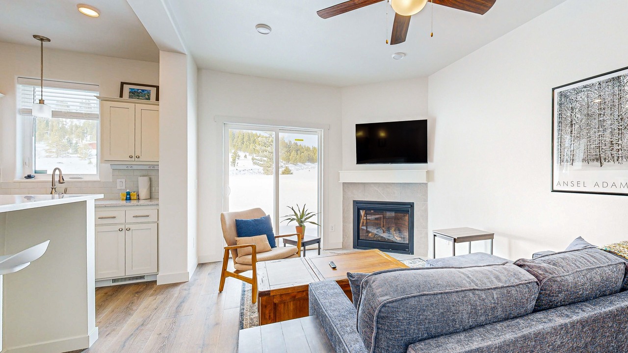 Photo of Livingroom in Tabernash