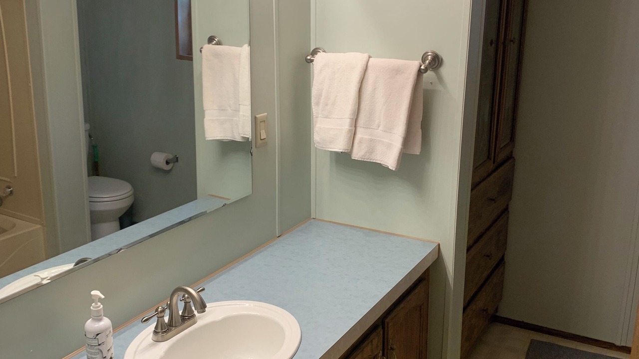 Photo of Bathroom in Idlewild Estates