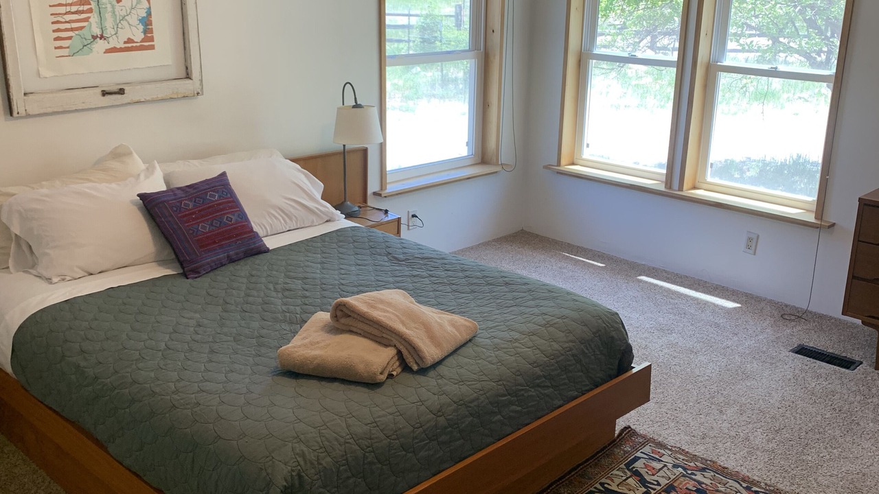Photo of Bedroom in Idlewild Estates