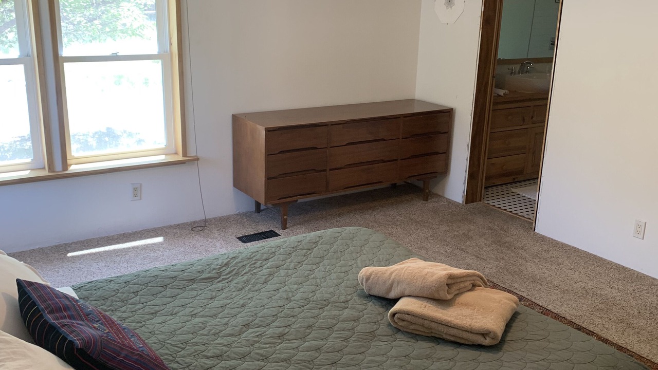 Photo of Bedroom in Idlewild Estates