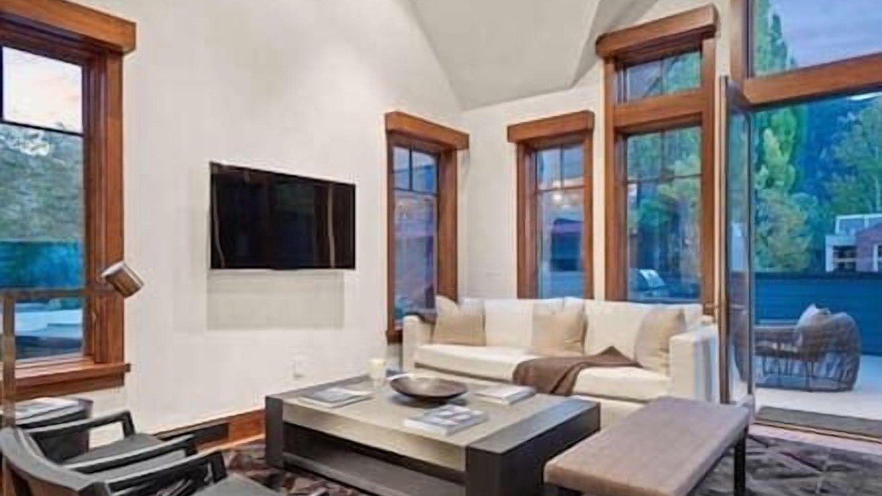 Photo of Livingroom in Aspen